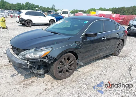 2018 Nissan Altima 2.5 Sr из США, поврежденный, VIN 1N4AL3AP0JC187335